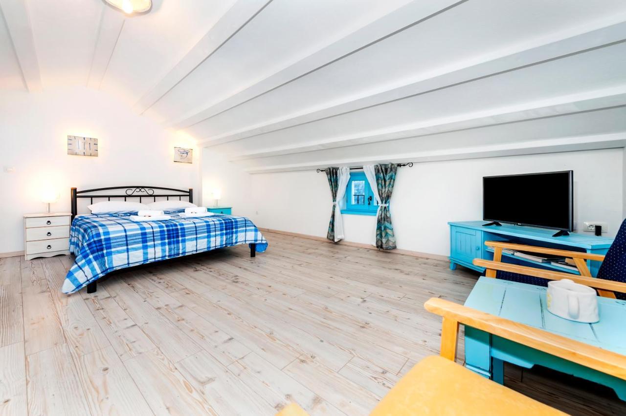 רוביני Apartments & Rooms La Casa Barbaro מראה חיצוני תמונה